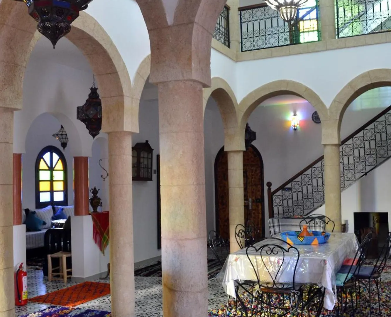 אסאוירה Riad Aicha Addi - Poolside - Traditional Moroccan וילה