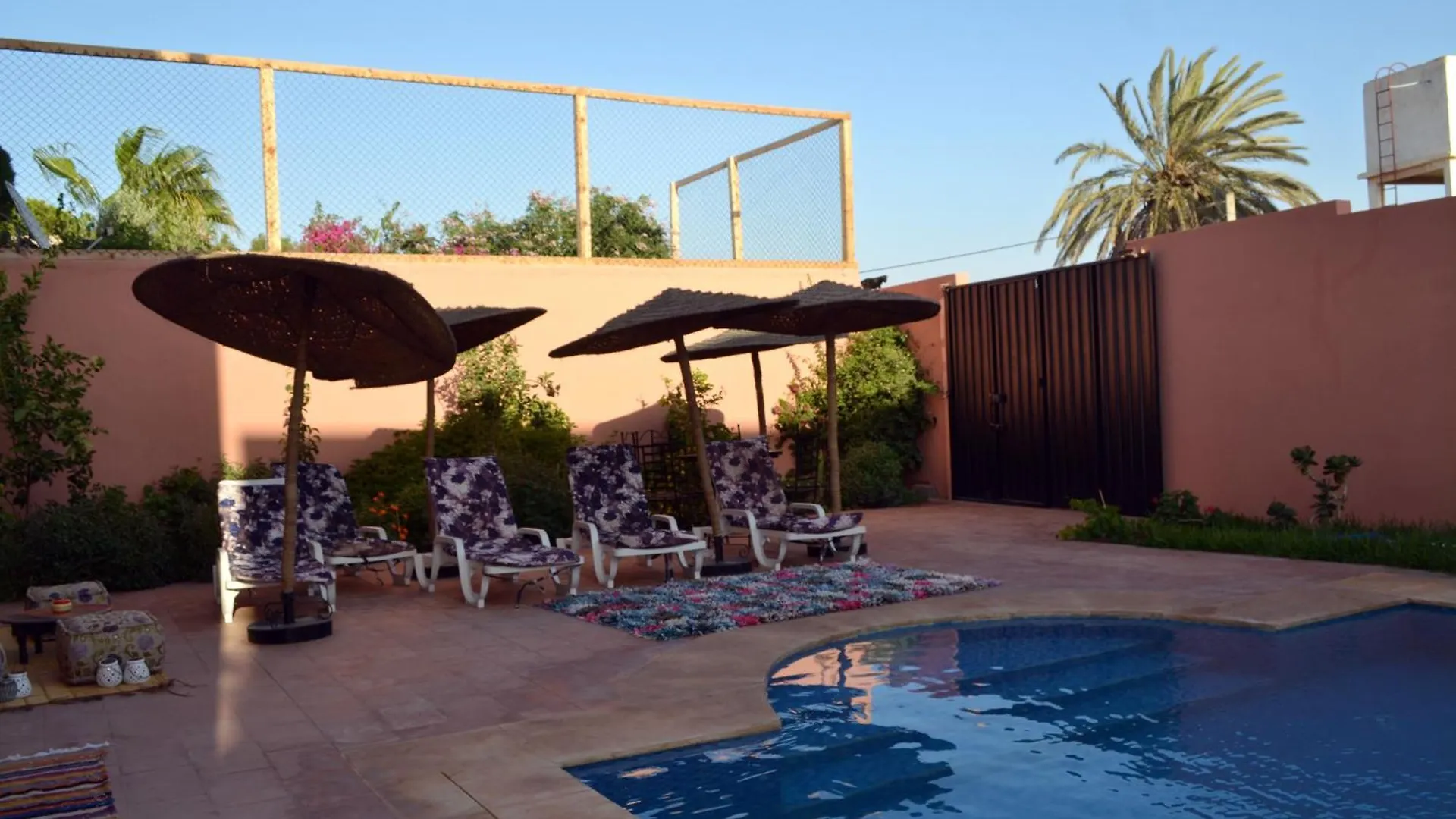 אסאוירה Riad Aicha Addi - Poolside - Traditional Moroccan