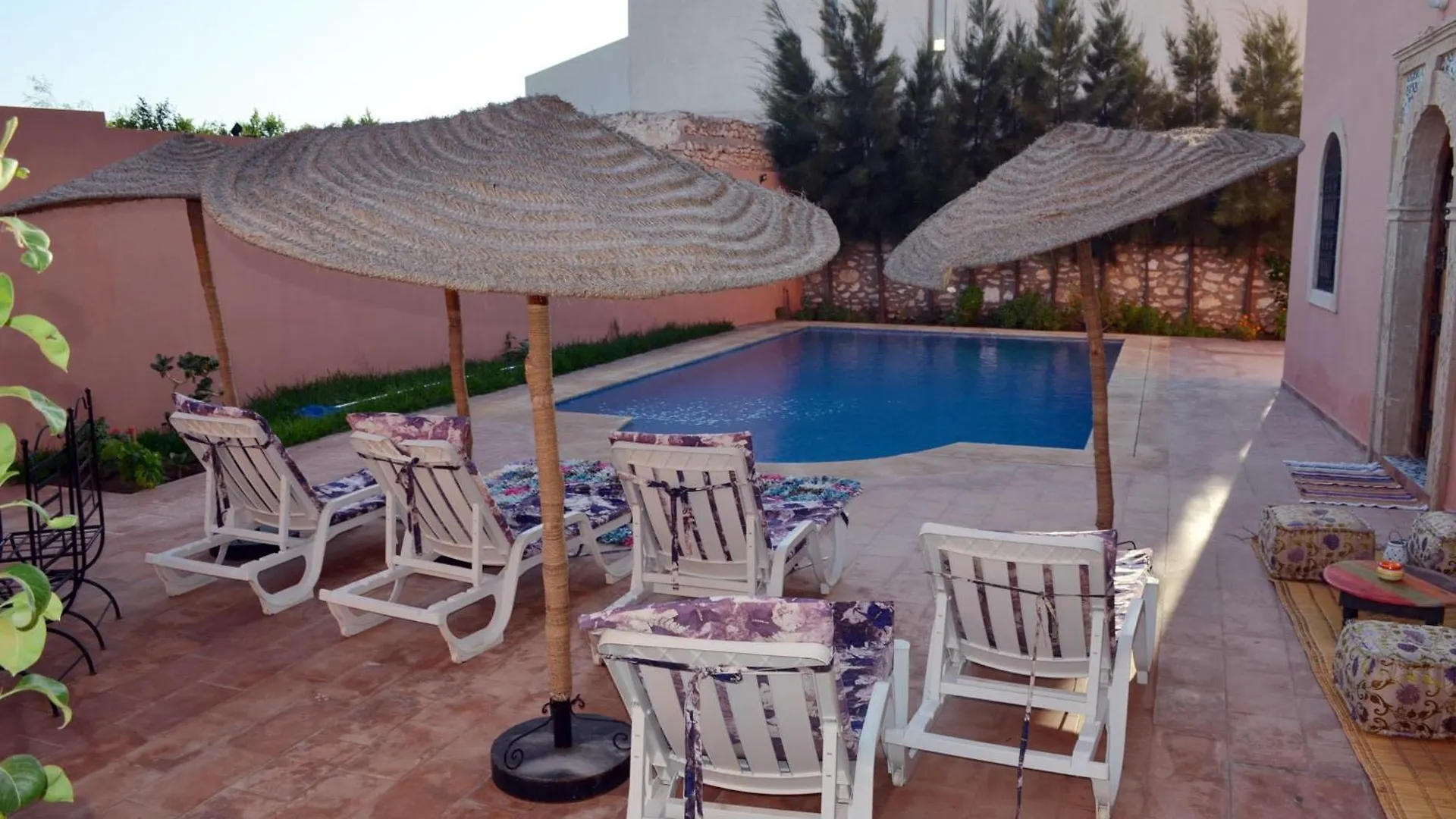וילה אסאוירה Riad Aicha Addi - Poolside - Traditional Moroccan